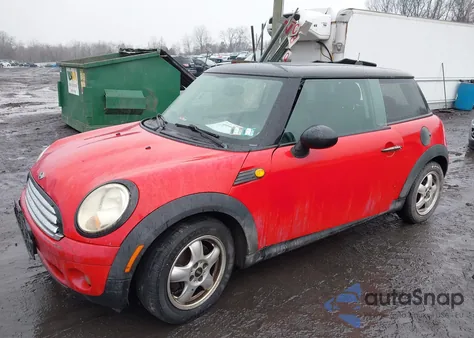 2010 Mini Cooper from USA, damaged, VIN WMWMF3C55ATZ25587